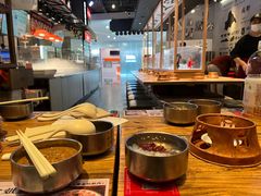 -成都你六姐·牛肉冒菜(上海环宇荟店)
