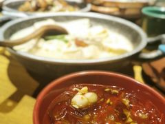 -吃饭皇帝大土家民族菜(正大广场店)
