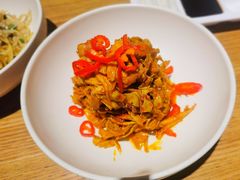 春笋手撕鸡-小大董·烤鸭(五棵松店)