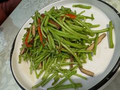 -眷江南之小蓝鲸(王府大街店)
