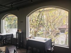 -穹六人间 people 6(岳阳路店)