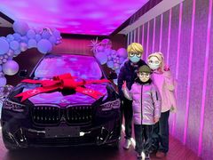 -上海宝信宝马4S店