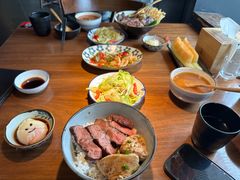 -满满初牛·炭烧牛肉专门店(国大店)