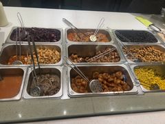 -油梨树 AVOCADO TREE(亮马桥店)