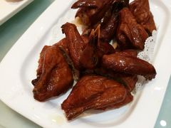 红烧乳鸽-君德澜酒家·创意粤菜(金山谷店)