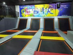 -蹦贝运动中心·蹦床·攀岩·闯关(龙岗店)