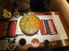 -旺福·贵州酸汤牛肉火锅(陆悦天地店)
