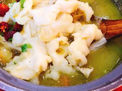 -周鱼小馆石锅酸菜鱼(活力汇店)