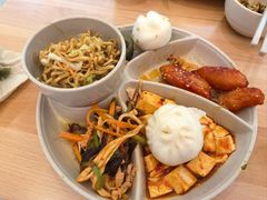 -素满香·全民食养自助(长宁龙之梦店)