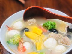 经典绍三鲜-咸亨酒店•非遗绍兴菜•中华老字号(堂吃餐厅)