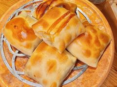 -幸福的烤包子·新疆菜