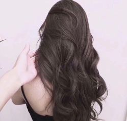 -MYYF SALON烫发染发