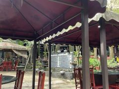 -土砂锅生态山庄·非遗砂锅雅鱼