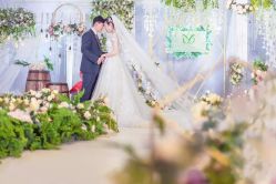 -艾米婚纱&婚礼策划