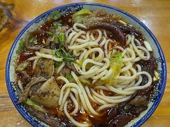 -孙浩特色牛杂面板面(华捷道店)