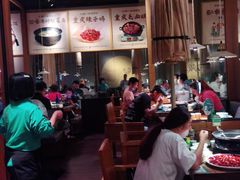 大堂-九锅一堂酸菜鱼(新南凯德直营店)
