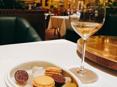 百香果马卡龙-福楼法餐厅FLO