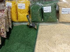 -家乐福(四元桥购物中心店)