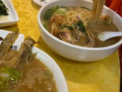 -何记面馆(龙泉山店)