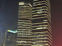 -陆家嘴空中步行连廊