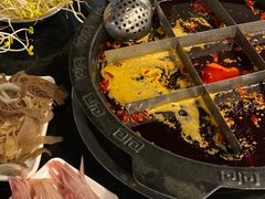 -邓莽子老火锅(中兴路总店)