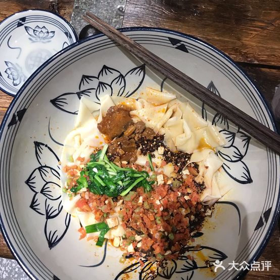 陈仓老街美食天地