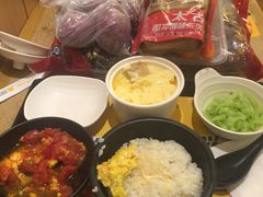 西红柿炒蛋+百叶包肉+炖蛋+莴笋-老娘舅(苏州中心大道西大润发店)