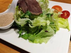 大咸牛肉沙拉-斗牛士牛排(南京东路店)