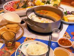-樾餐厅泰式海鲜火锅(民歌湖店)