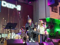 -DEEP·美式餐吧(五棵松华熙LIVE店)