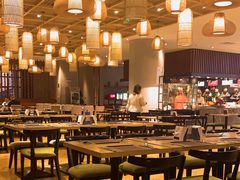 -齐河孔雀王温泉酒店·金孔雀自助百汇
