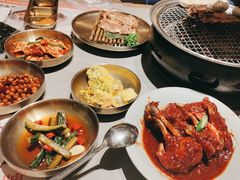 -草家酱蟹炭火烤肉店(珲春南路一店)