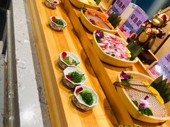 -山焱·炭火自助烤肉(周浦万达店)