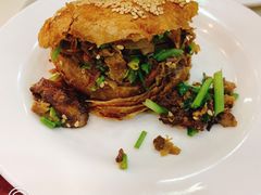烧饼夹牛肉-护国寺小吃(地安门店)
