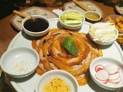 额娘烤鸭-额娘·春饼烤鸭(天鸿店)