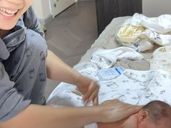 -乐禧母婴全自营月嫂(宝山店)