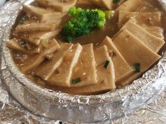 -马尔龙新疆饭店·清真(瑞景店)