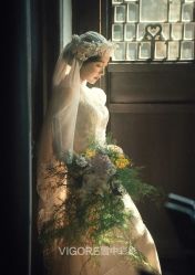 -雪中彩影婚纱摄影·微光艺术中心