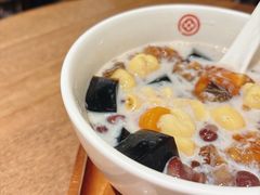 -彬媽糖水(侨鑫国际店)
