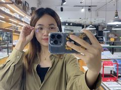 -罗伯特眼镜·蔡司官方授权(罗湖国贸店)