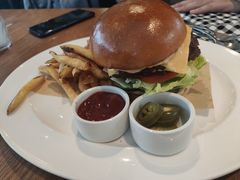 -ROAST coffee & eatery
