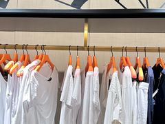 -乐蓬马歇百货公司(Rive Gauche)