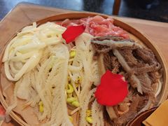 -赵美丽·重庆社区火锅·直营店(火车东站·中豪国际店)