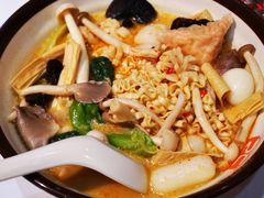 -张亮麻辣烫(政民路店)