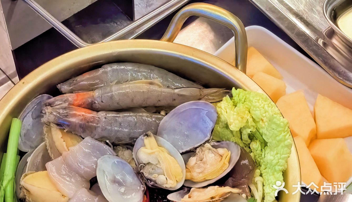 我要大声告诉你们 我又挖到了一家宝藏店，可以吃到啤酒锅