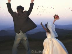 -第一夫人婚纱摄影(南京店)