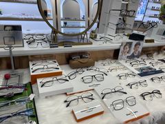 -无界眼镜MaxLess(南翔印象城店)