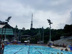 -越秀山游泳场