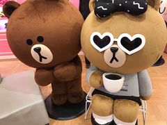 -LINE FRIENDS Garosu-gil Flagship Store