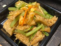 -臻老板牛肉面(光华路SOHO店)